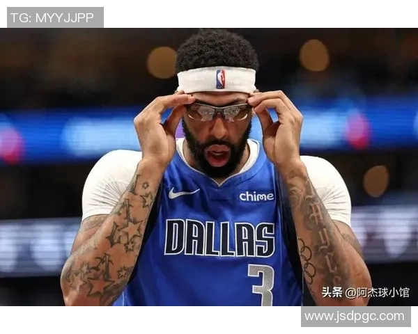 Stein：老鹰从未考虑将里萨谢+波津+肯纳德打包交易浓眉