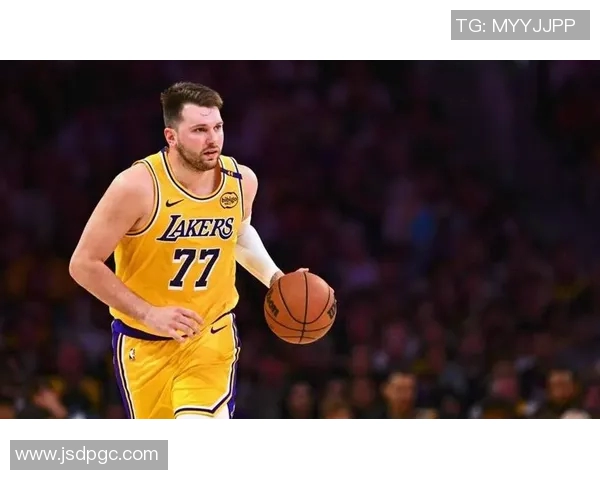 主动发声,湖人被高估了!联盟第一徒有虚名,三巨头打不了硬仗